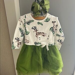 Adorable Deer Print Dress with Green Tulle Skirt
Size 5-6 years